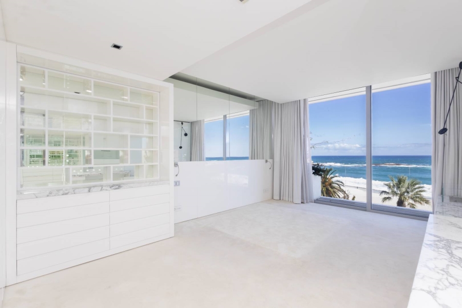 To Let 3 Bedroom Property for Rent in Camps Bay Western Cape